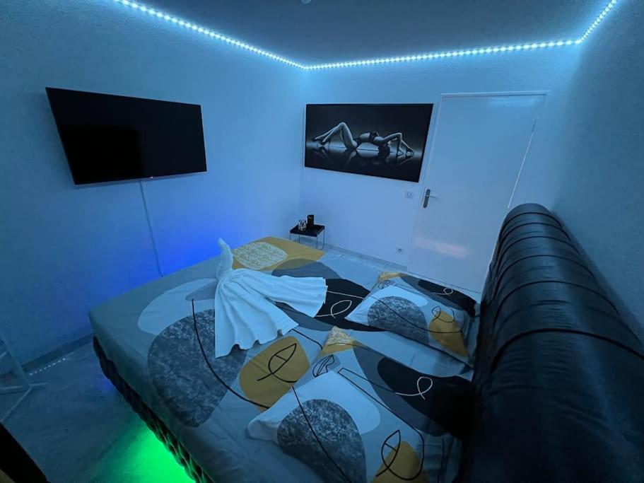 Golden Seconds Apartment Страсбург Екстериор снимка